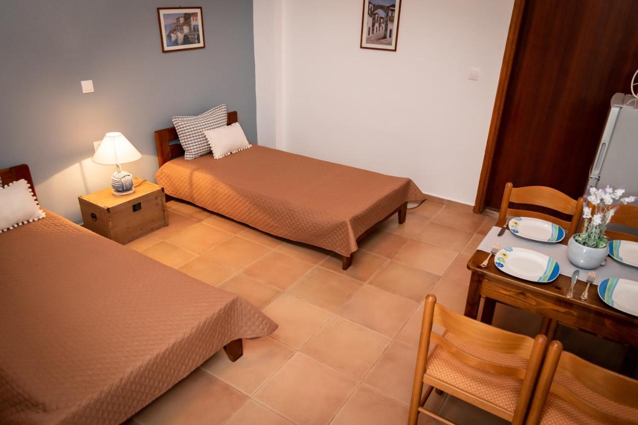 Panos Apartments Αρχάγγελος Εξωτερικό φωτογραφία